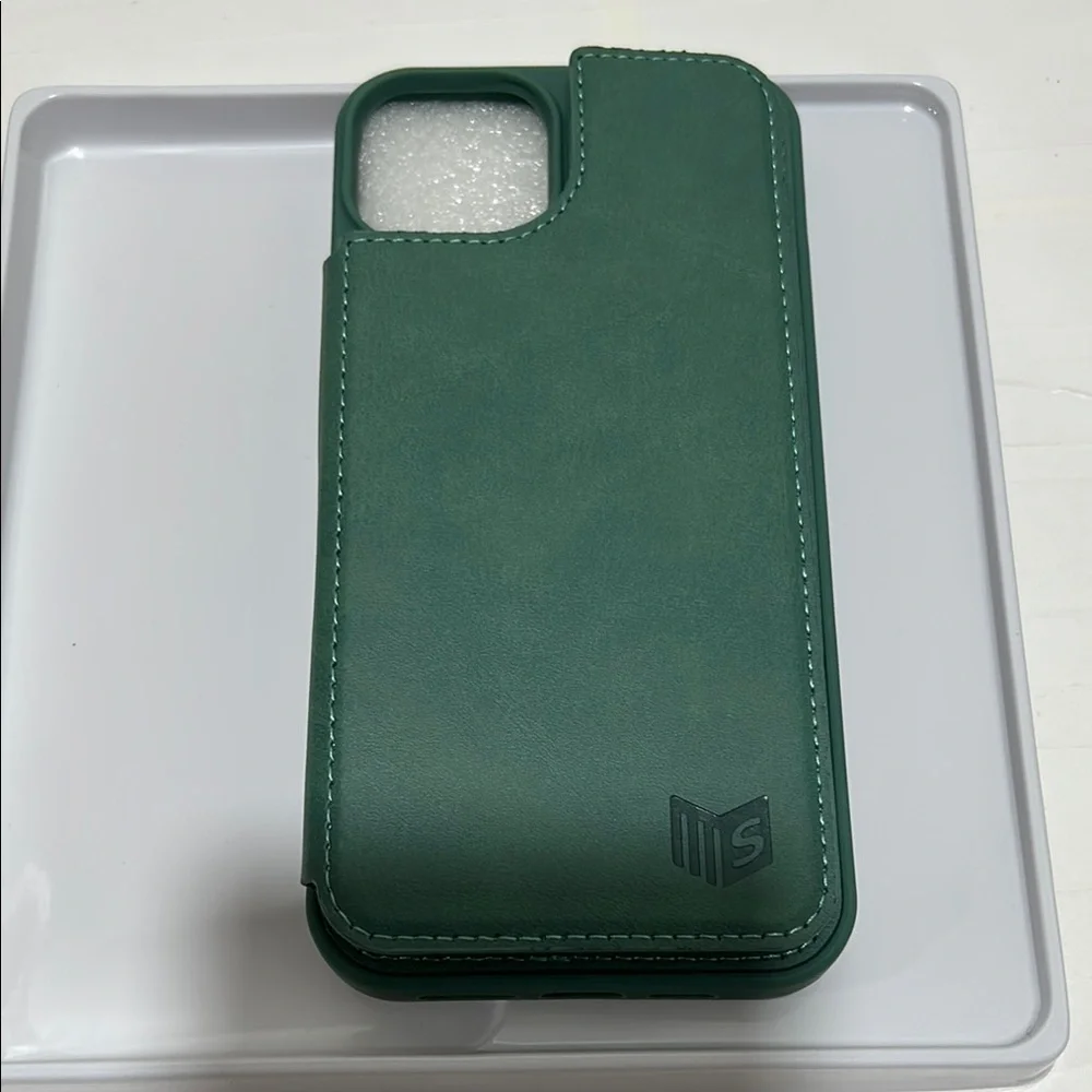 SUANPOT Green Wallet Phone Case IP14Max NWT sea green